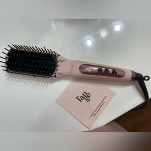 L’ange Le Vite straightening brush. EUC